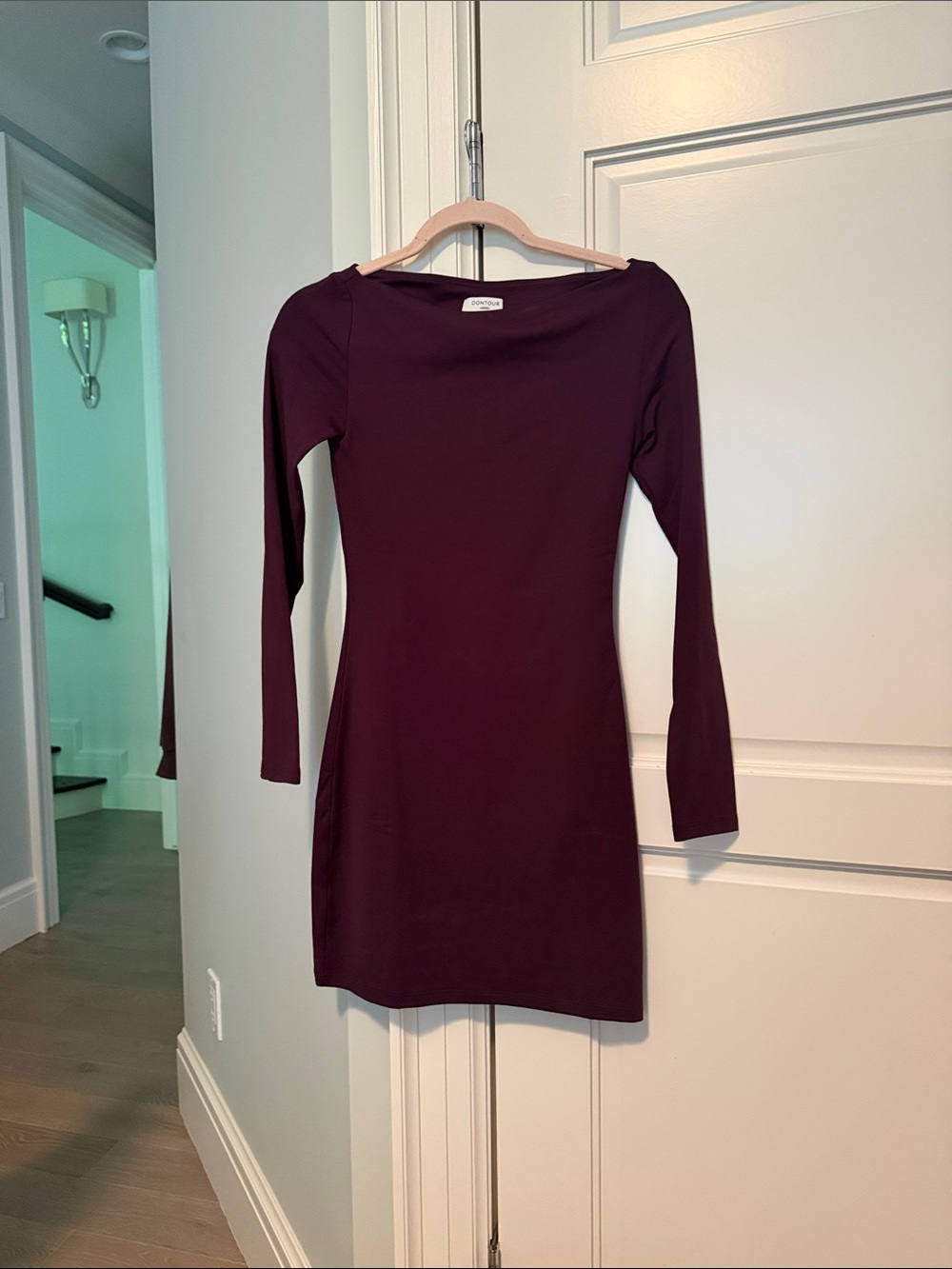 Aritzia Long Sleeve Bodycon Dress in Deep Plum - Picture 3 of 3